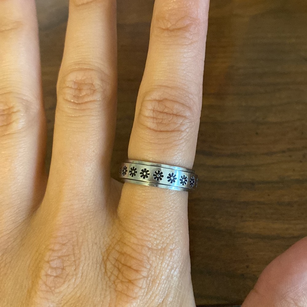 Fidget ring - Picture 3 of 4